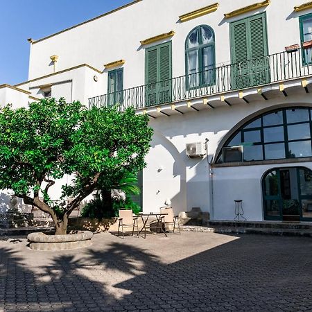 Casa Vacanza Gico' Villa อเลซิโอ ภายนอก รูปภาพ