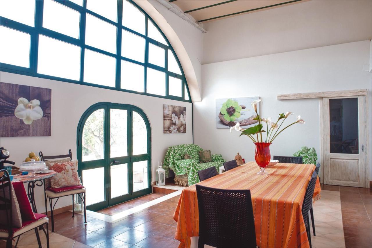 Casa Vacanza Gico' Villa อเลซิโอ ภายนอก รูปภาพ