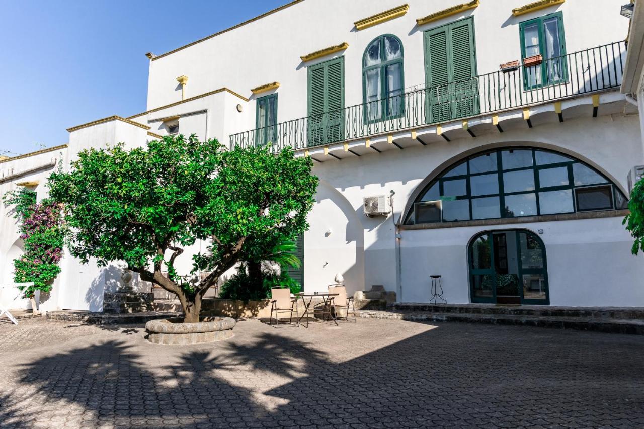 Casa Vacanza Gico' Villa อเลซิโอ ภายนอก รูปภาพ