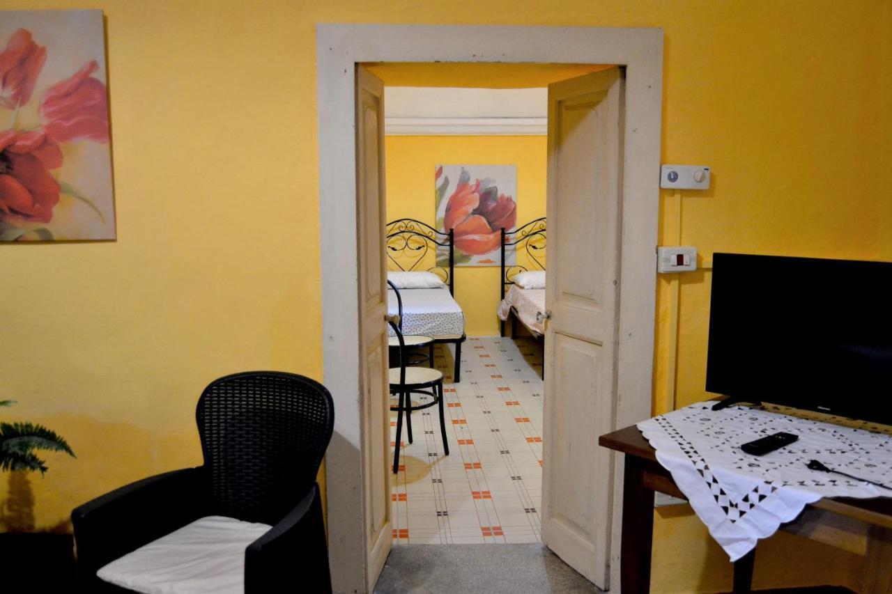 Casa Vacanza Gico' Villa อเลซิโอ ห้อง รูปภาพ